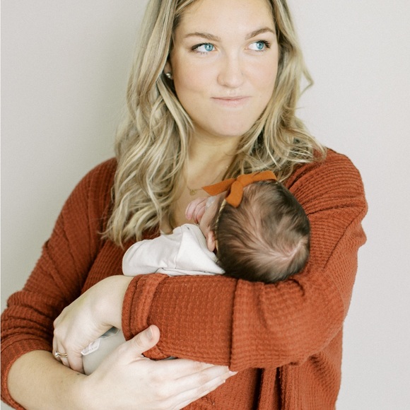 Meet your Posher, Alexis - Picture 4 of 5